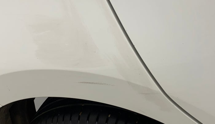 2018 Maruti Swift ZDI AMT, Diesel, Automatic, 79,101 km, Right quarter panel - Minor scratches