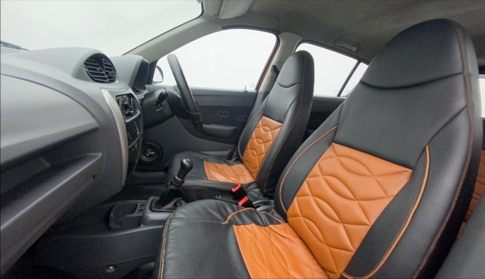 2014 Maruti Alto 800 LXI, Petrol, Manual, 51,833 km, Right Side Front Door Cabin