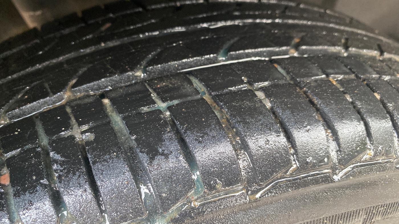 2021 Tata TIGOR XZ PLUS PETROL, Petrol, Manual, 63,375 km, Right Rear Tyre Tread
