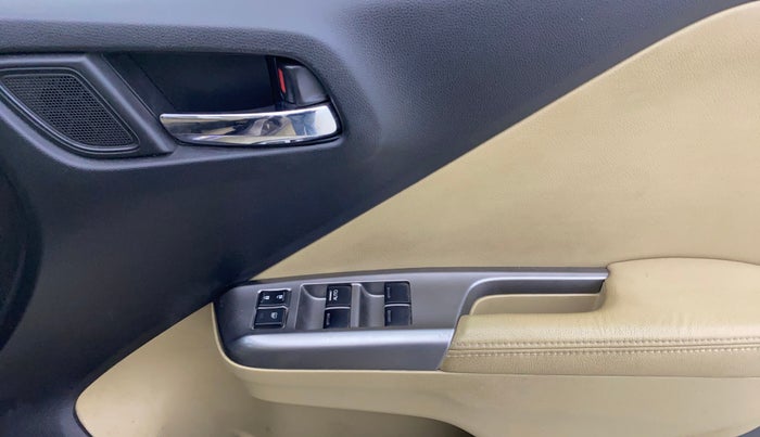 2015 Honda City 1.5L I-VTEC VX, Petrol, Manual, 70,687 km, Driver Side Door Panels Control