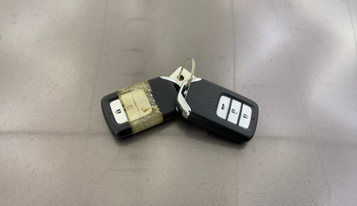 2015 Honda City 1.5L I-VTEC VX, Petrol, Manual, 70,687 km, Key Close Up