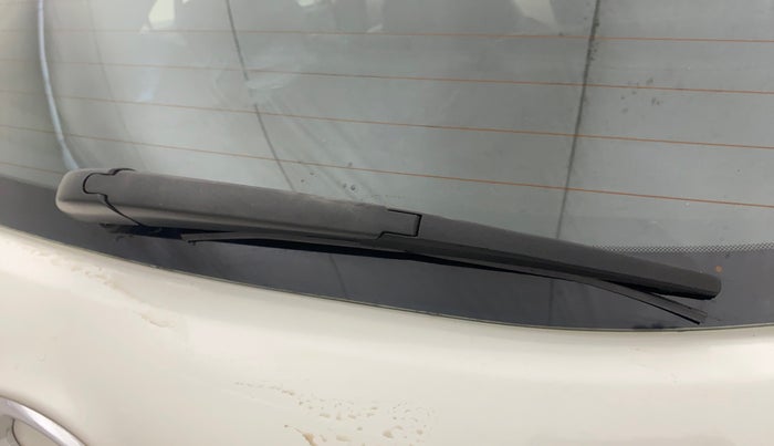 2016 Hyundai Elite i20 ASTA 1.2 (O), Petrol, Manual, 49,920 km, Rear Wiper