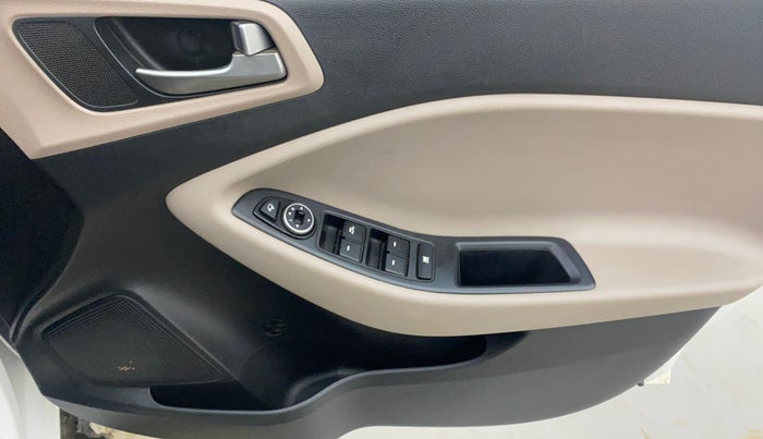 2016 Hyundai Elite i20 ASTA 1.2 (O), Petrol, Manual, 49,920 km, Driver Side Door Panels Control