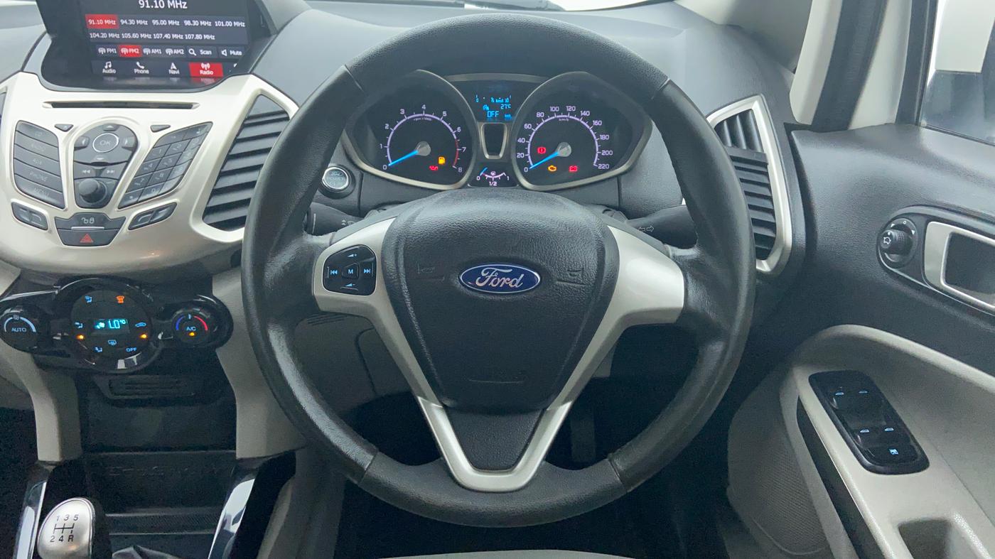 2017 Ford Ecosport 1.5 TITANIUM TI VCT, Petrol, Manual, 37,025 km, Steering Wheel Close-up
