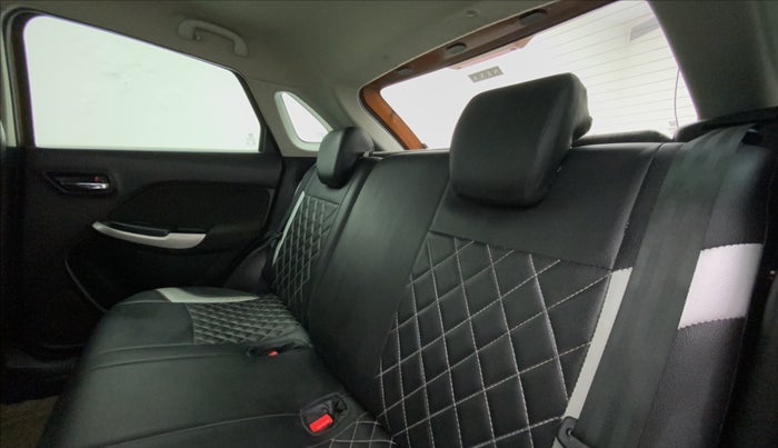 2016 Maruti Baleno ALPHA PETROL 1.2, Petrol, Manual, 24,172 km, Right Side Rear Door Cabin
