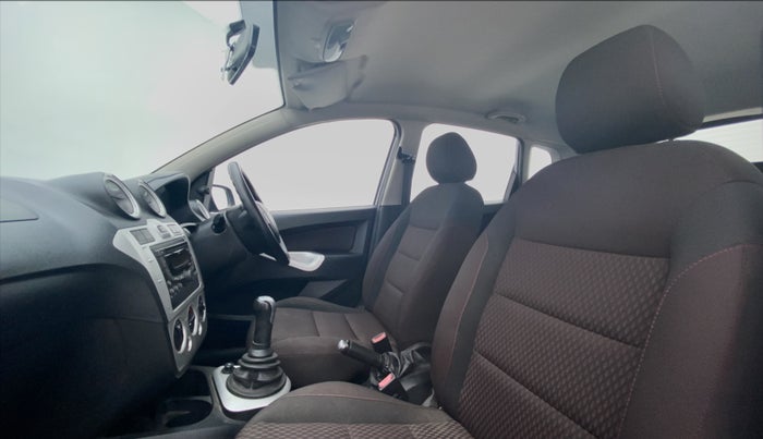 2010 Ford Figo 1.2 TITANIUM DURATEC, Petrol, Manual, 46,290 km, Right Side Front Door Cabin View