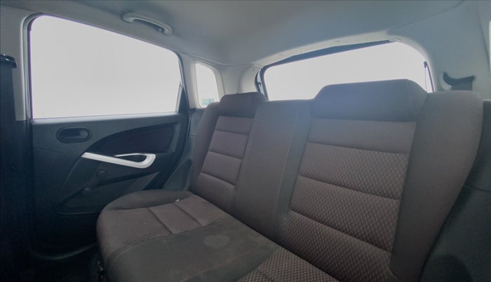 2010 Ford Figo 1.2 TITANIUM DURATEC, Petrol, Manual, 46,290 km, Right Side Rear Door Cabin View