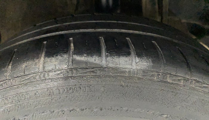 2017 Tata Zest XT PETROL, CNG, Manual, 66,656 km, Left Rear Tyre Tread