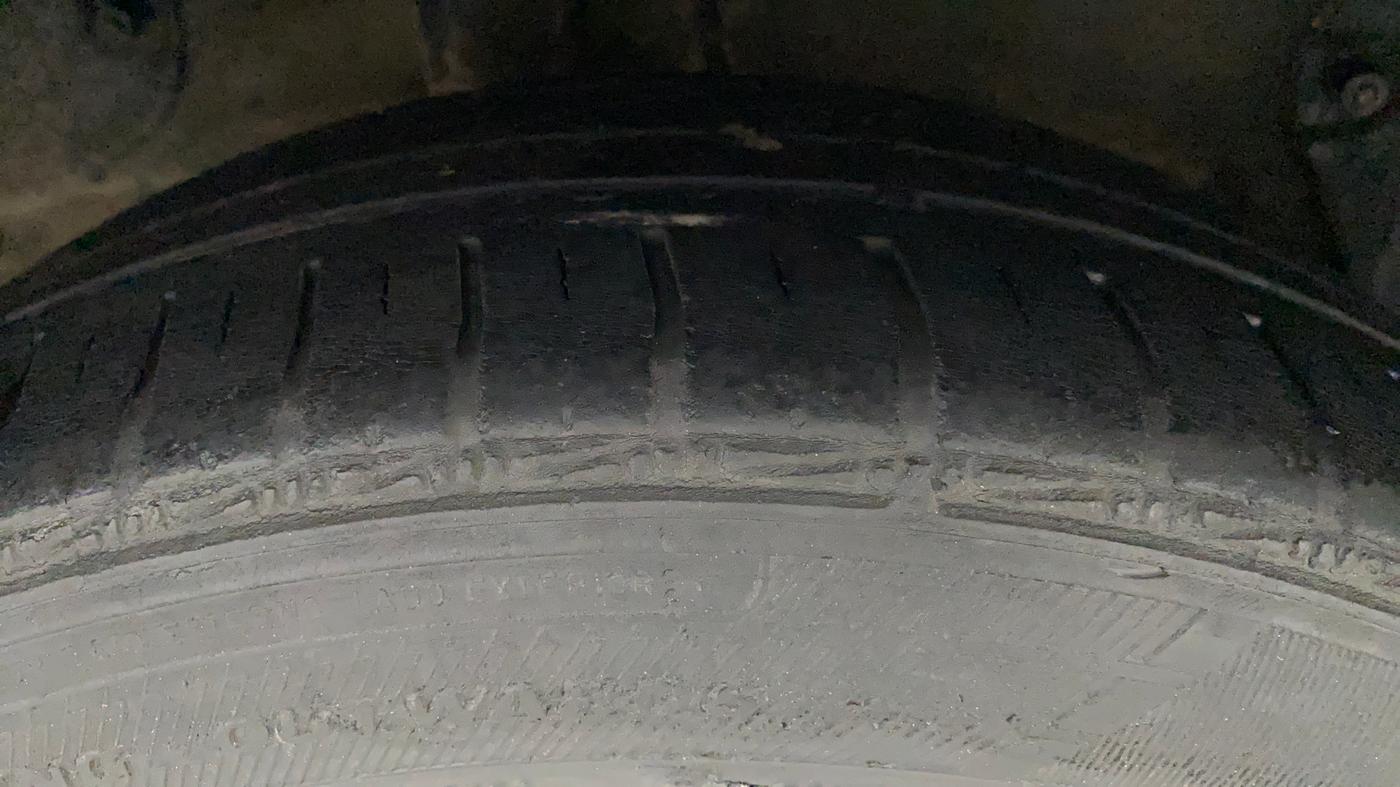 2017 Tata Zest XT PETROL, CNG, Manual, 66,656 km, Right Rear Tyre Tread