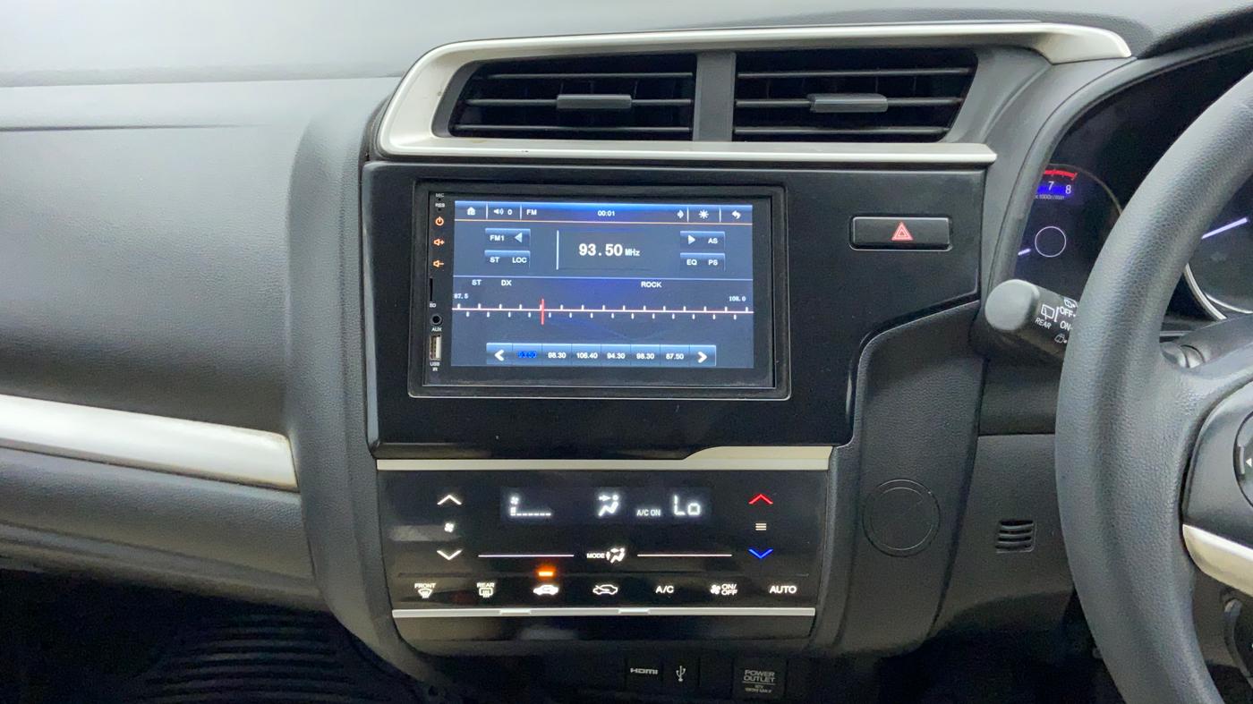 2017 Honda WR-V 1.2 i-VTEC VX MT, Petrol, Manual, 1,00,527 km, Air Conditioner
