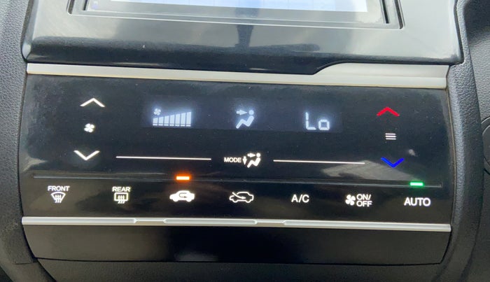 2017 Honda WR-V 1.2 i-VTEC VX MT, Petrol, Manual, 1,00,527 km, Automatic Climate Control