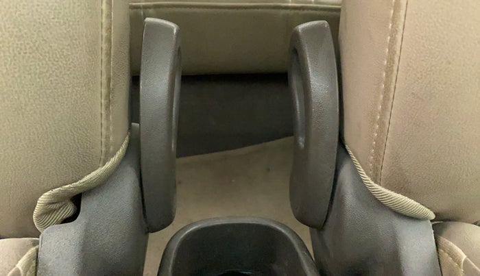 2010 Hyundai i10 MAGNA 1.2, Petrol, Manual, 40,010 km, Driver Side Adjustment Panel