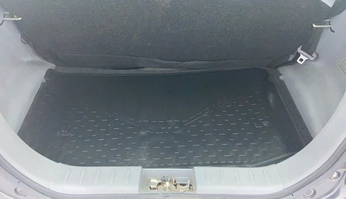 2015 Maruti Alto 800 LXI, Petrol, Manual, 7,732 km, Boot Inside View