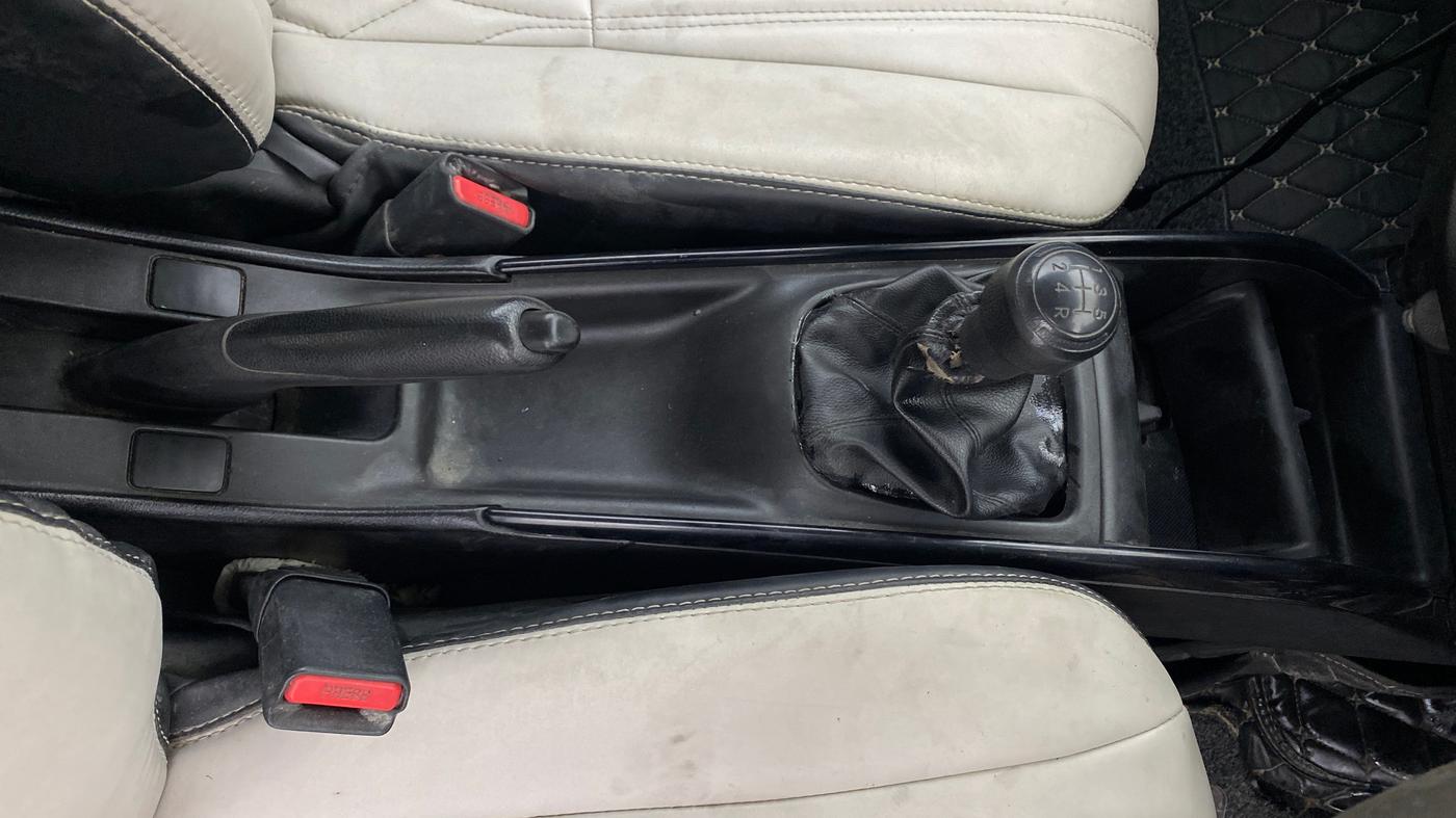 2020 Maruti Baleno SIGMA PETROL 1.2, Petrol, Manual, 69,107 km, Gear Lever