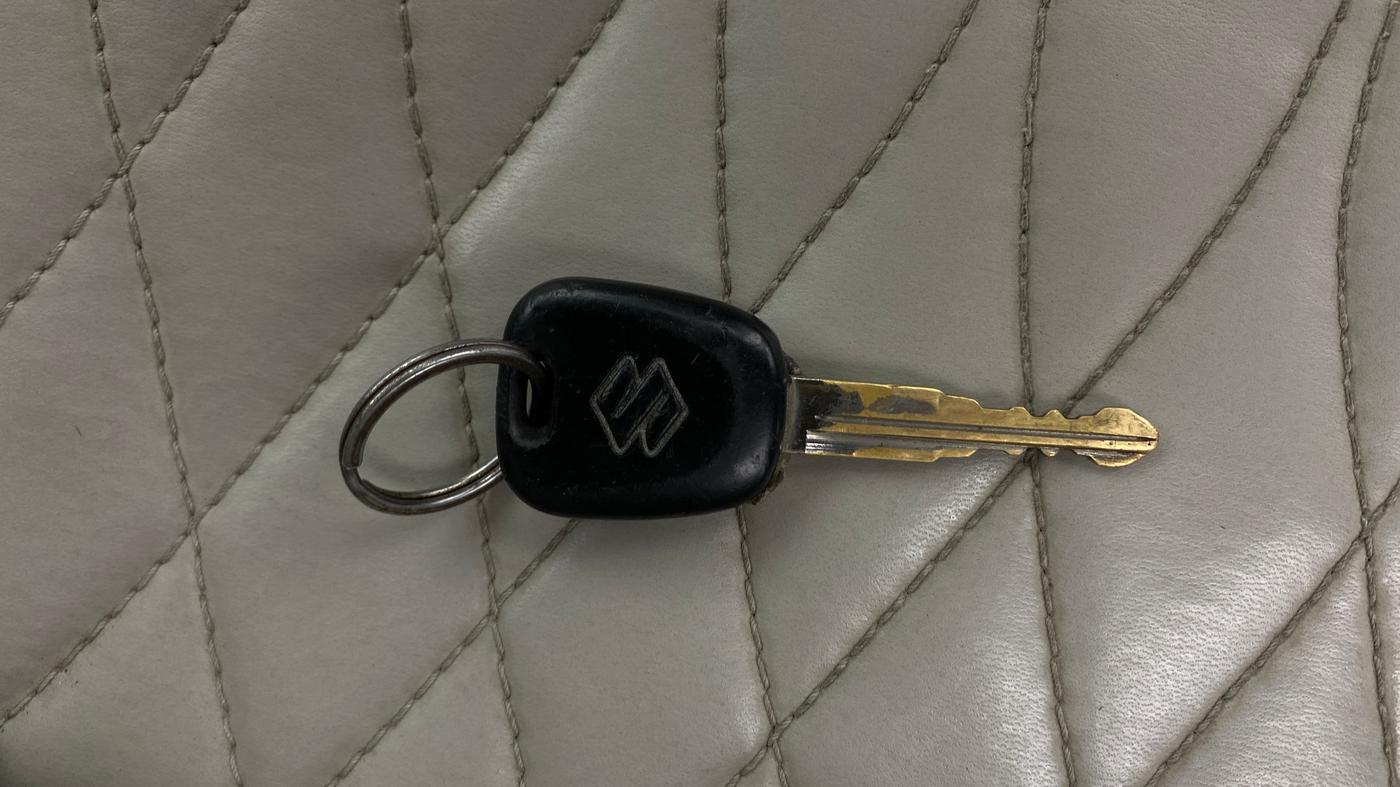 2020 Maruti Baleno SIGMA PETROL 1.2, Petrol, Manual, 69,107 km, Key Close Up