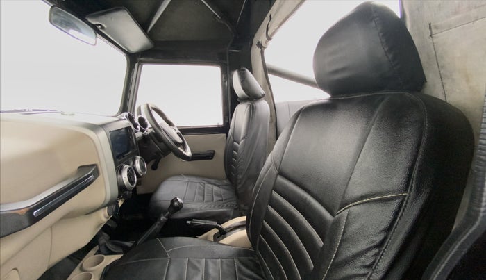 2015 Mahindra Thar CRDE 4X4 BS IV, Diesel, Manual, 31,668 km, Right Side Front Door Cabin View