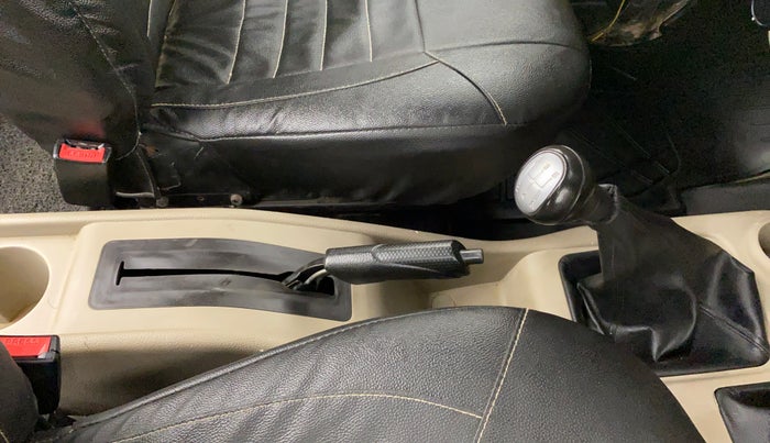 2015 Mahindra Thar CRDE 4X4 BS IV, Diesel, Manual, 31,668 km, Gear Lever