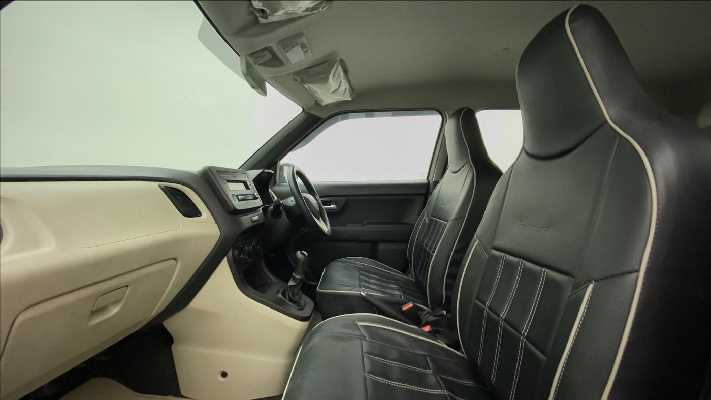 2019 Maruti New Wagon-R VXI 1.0, Petrol, Manual, 24,532 km, Right Side Front Door Cabin