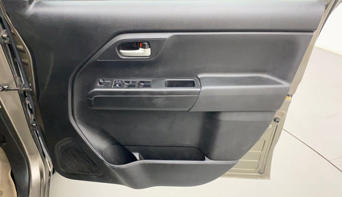 2019 Maruti New Wagon-R VXI 1.0, Petrol, Manual, 24,532 km, Driver Side Door Panels Control