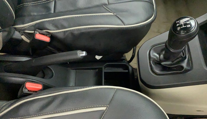 2019 Maruti New Wagon-R VXI 1.0, Petrol, Manual, 24,532 km, Gear Lever
