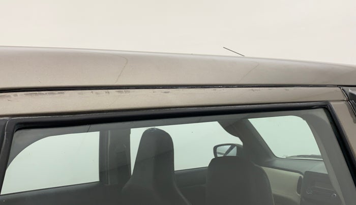2019 Maruti New Wagon-R VXI 1.0, Petrol, Manual, 24,532 km, Right rear door - Door visor damaged