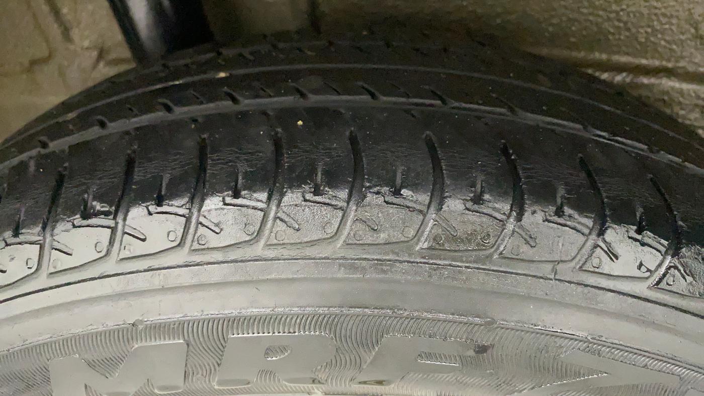 2019 Maruti New Wagon-R VXI 1.0, Petrol, Manual, 24,532 km, Right Rear Tyre Tread