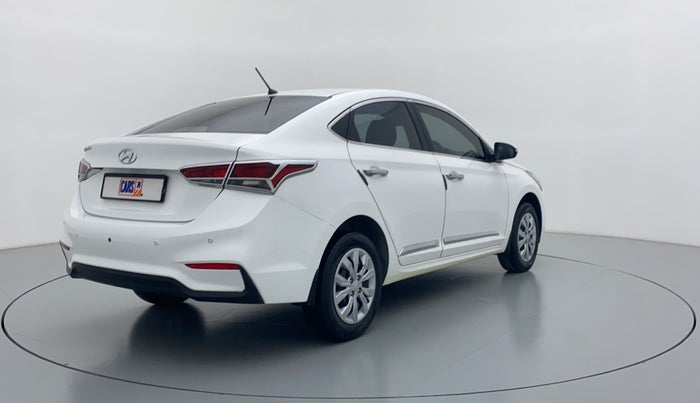 2018 Hyundai Verna 1.4 VTVT E, Petrol, Manual, 31,318 km, Right Back Diagonal (45- Degree) View