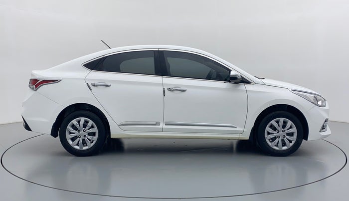2018 Hyundai Verna 1.4 VTVT E, Petrol, Manual, 31,318 km, Right Side View