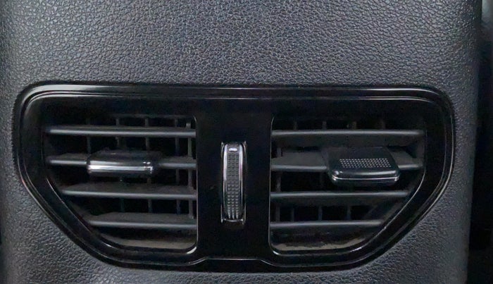 2018 Tata Hexa Varicor 400 XTA, Diesel, Automatic, 40,807 km, Rear Ac