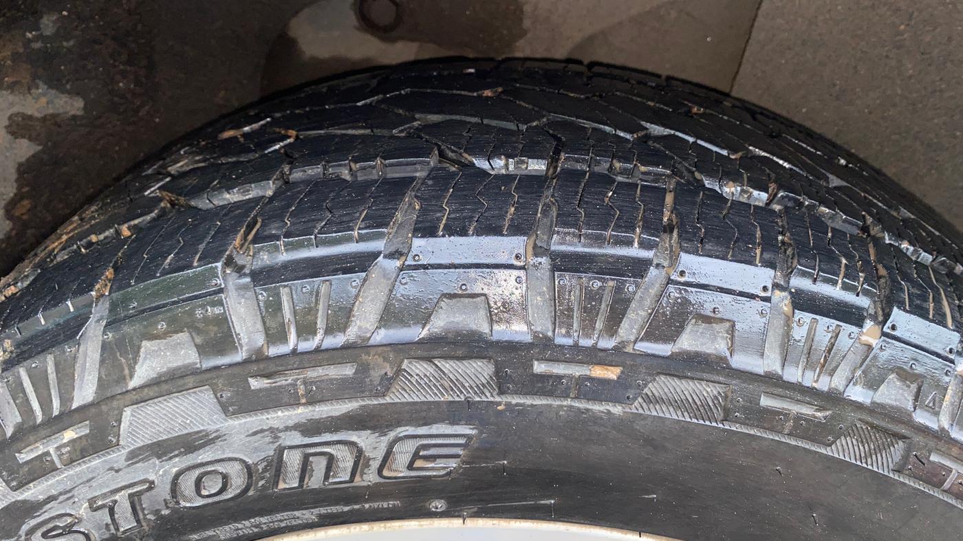 2021 Tata Safari XZA PLUS, Diesel, Automatic, 1,12,777 km, Left Rear Tyre Tread