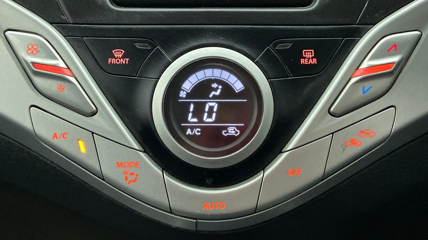 2017 Maruti Baleno DELTA 1.2 K12, Petrol, Manual, 27,767 km, Automatic Climate Control