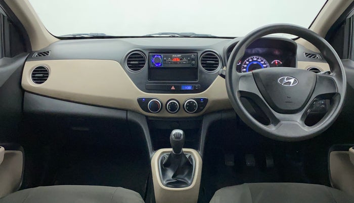 2016 Hyundai Grand i10 MAGNA 1.2 KAPPA VTVT, Petrol, Manual, 1,08,726 km, Dashboard