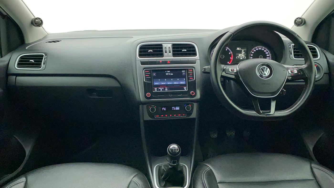 2021 Volkswagen Polo HIGHLINE PLUS 1.0L TSI, Petrol, Manual, 23,056 km, Dashboard