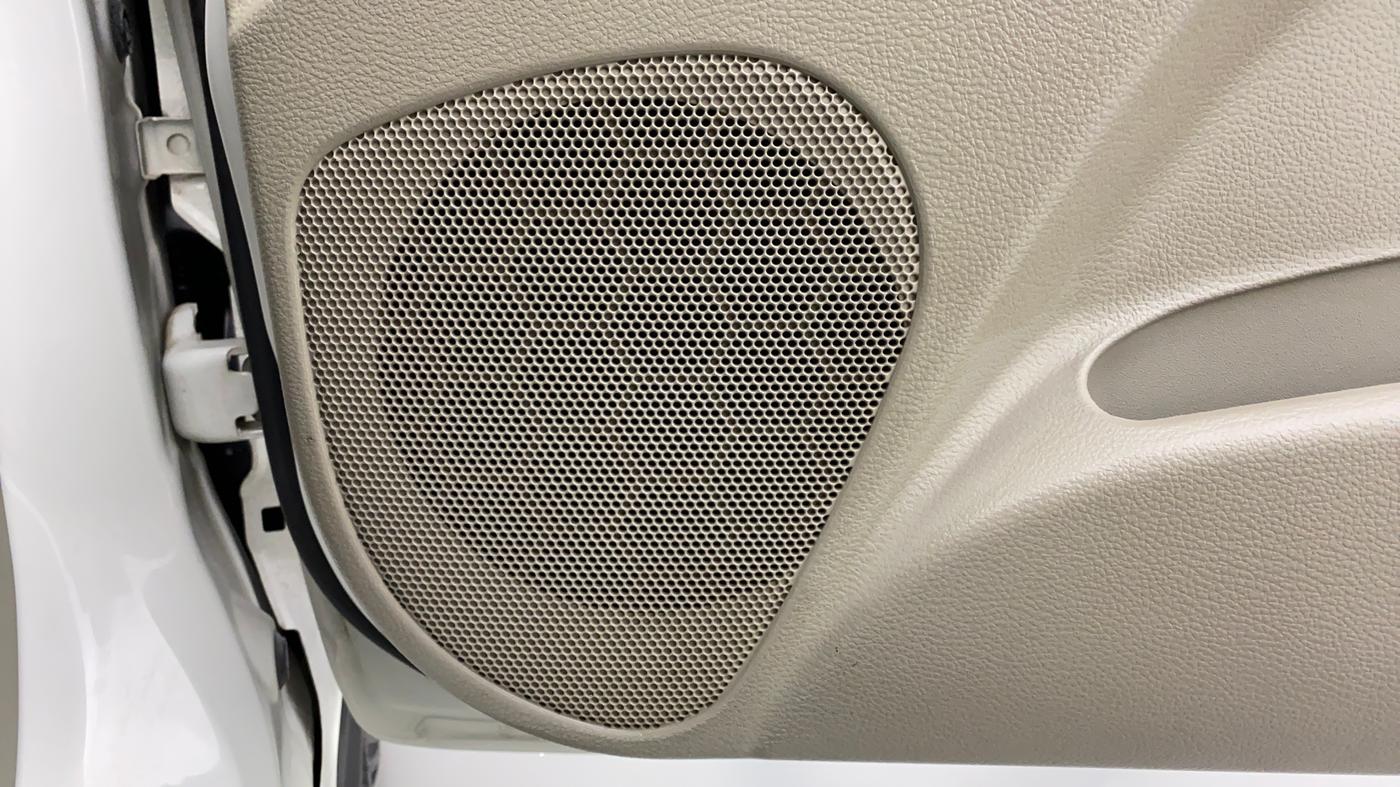 2017 Maruti Celerio ZXI D, Petrol, Manual, 54,412 km, Speakers