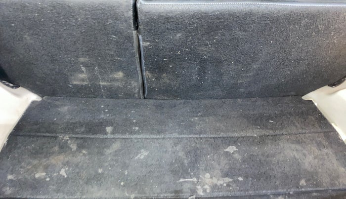 2019 Mahindra XUV300 W8 1.5 DIESEL, Diesel, Manual, 1,12,627 km, Boot Inside