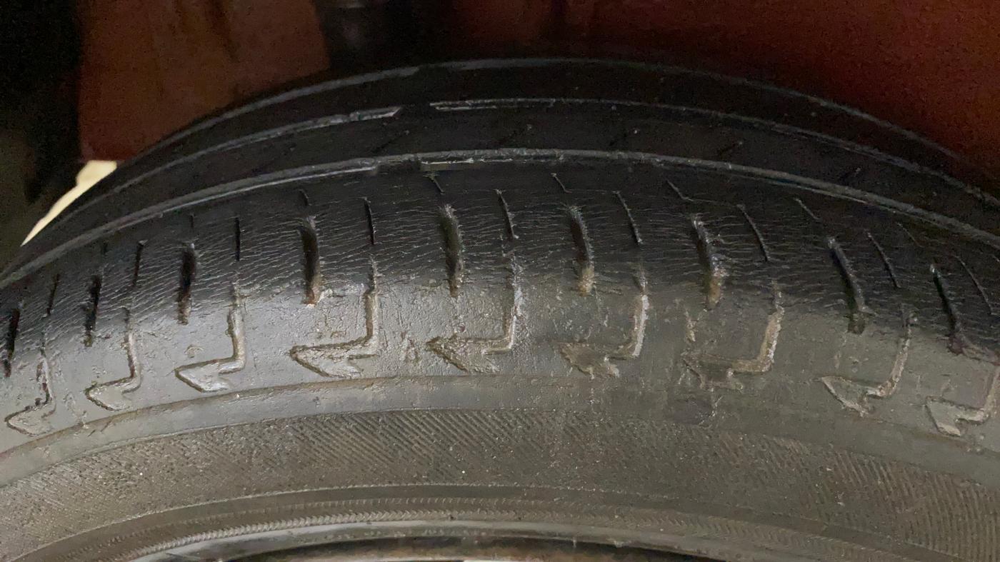 2017 Maruti IGNIS DELTA 1.2, Petrol, Manual, 71,878 km, Right Rear Tyre Tread