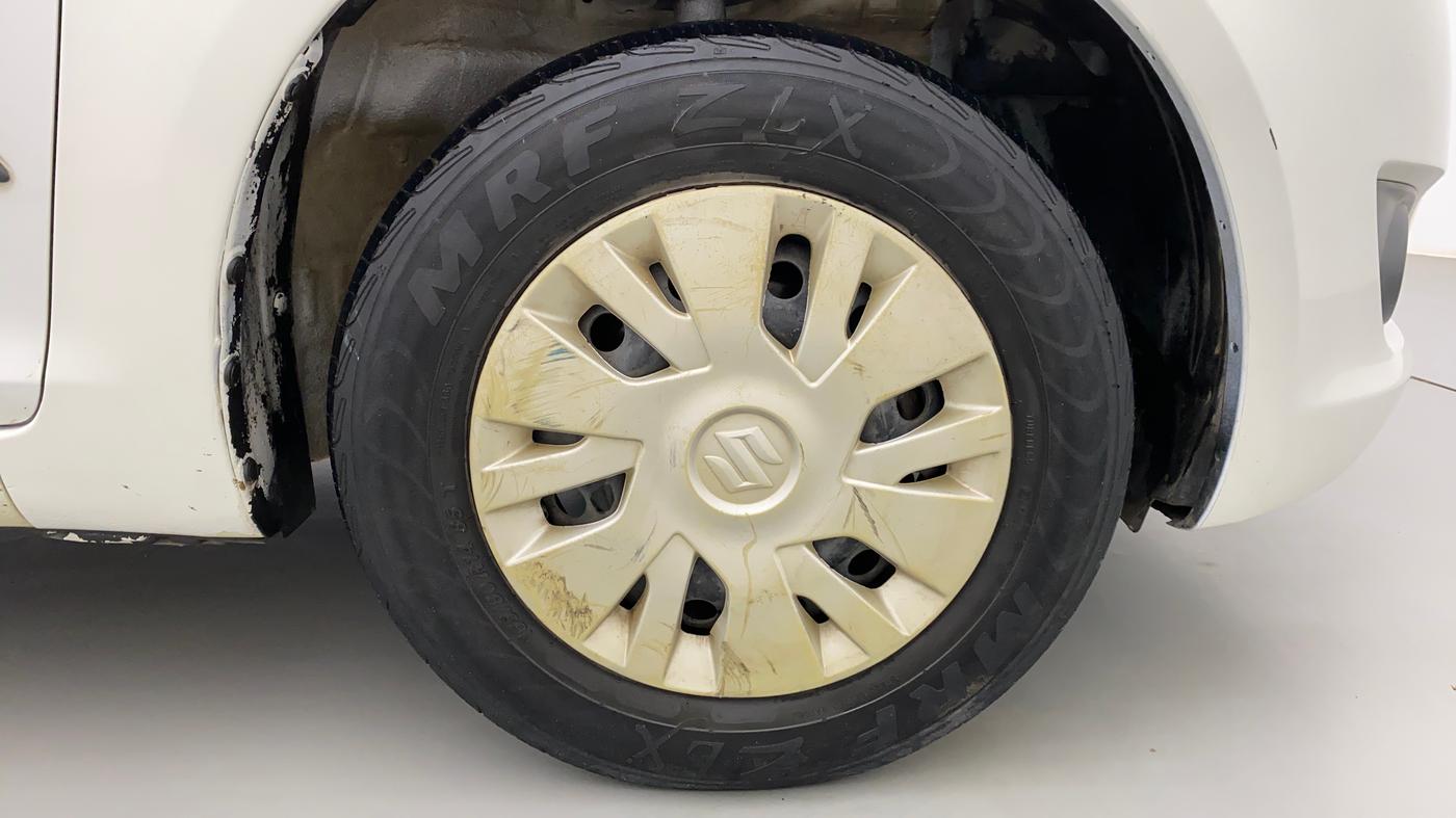 2013 Maruti Swift VDI, Diesel, Manual, 73,858 km, Right Front Wheel