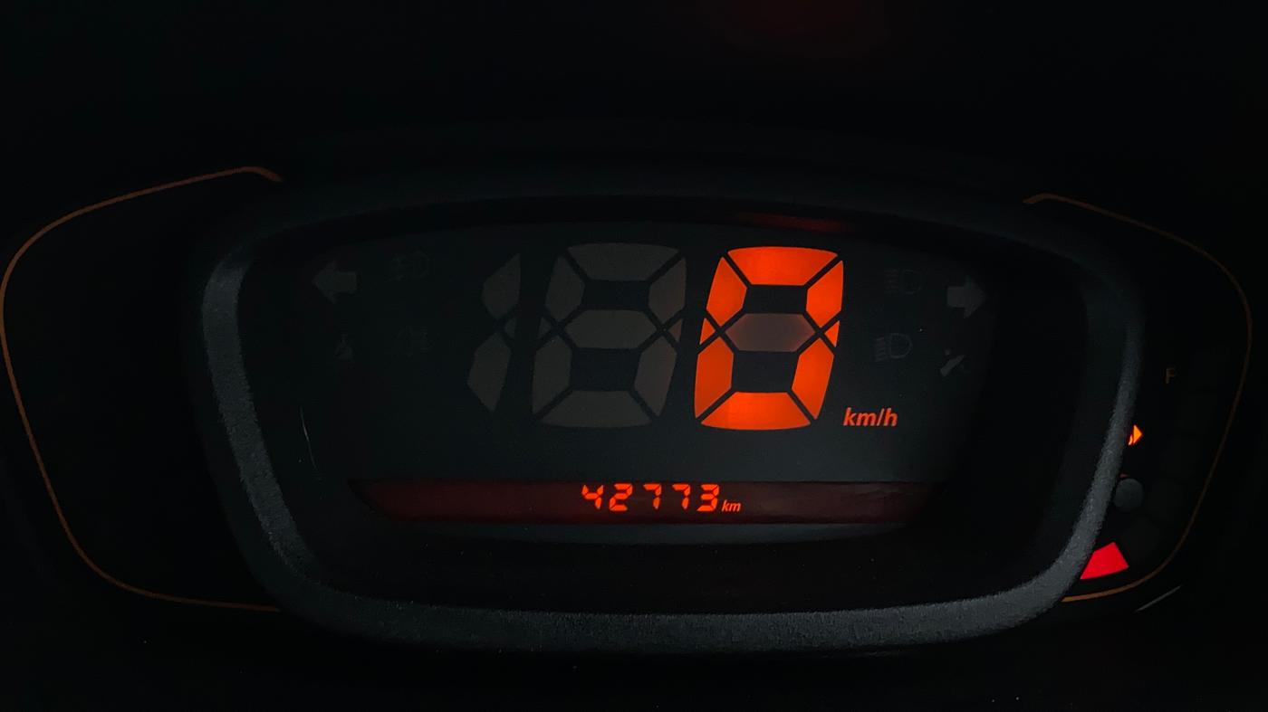 2015 Renault Kwid RXT 0.8, Petrol, Manual, 42,768 km, Odometer Image