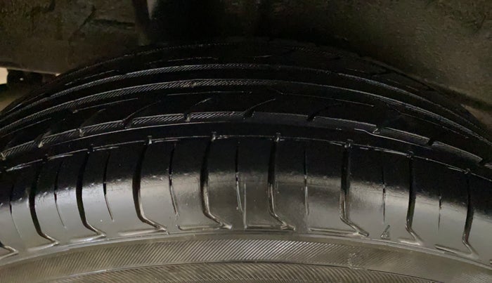 2022 Maruti New Wagon-R VXI CNG 1.0, CNG, Manual, 90,880 km, Right Rear Tyre Tread