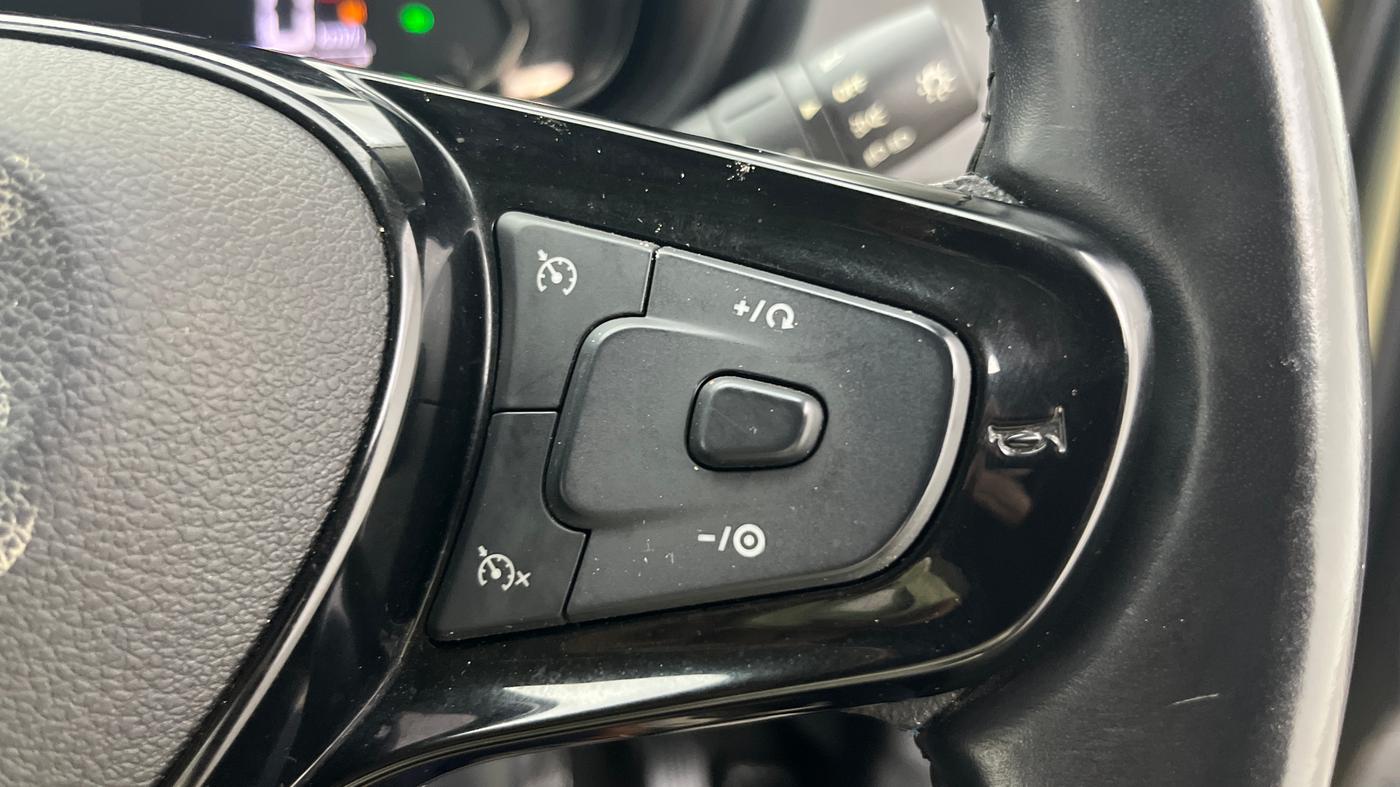 2022 Tata NEXON XZ PLUS PETROL KAZIRANGA, Petrol, Manual, 18,028 km, Adaptive Cruise Control