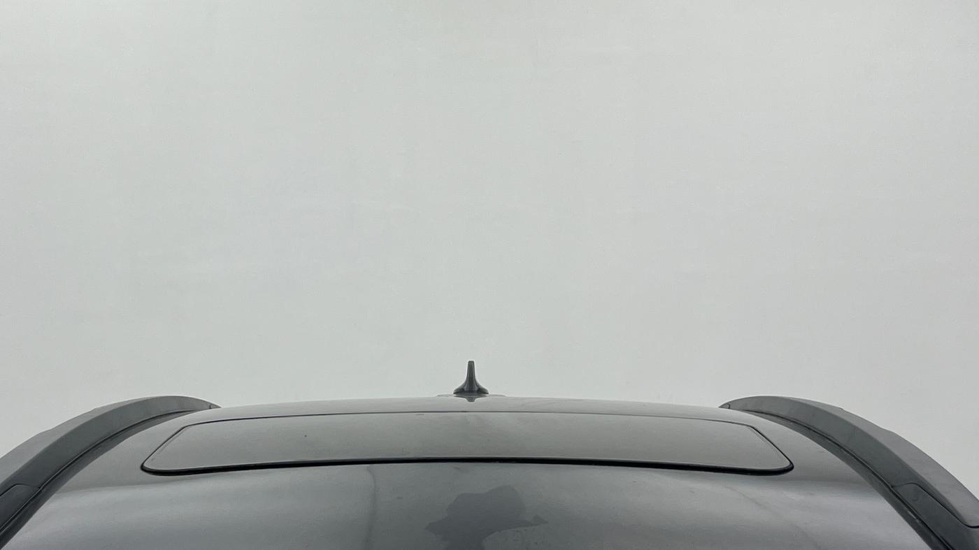 2022 Tata NEXON XZ PLUS PETROL KAZIRANGA, Petrol, Manual, 18,028 km, Moonroof/ Sunroof