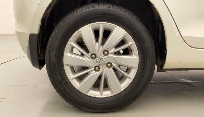 2016 Maruti Swift ZXI, Petrol, Manual, 50,413 km, Right Rear Wheel