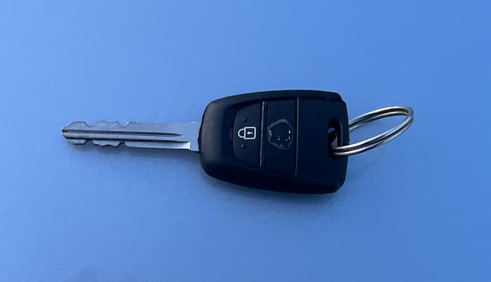 2020 Hyundai NEW SANTRO SPORTZ MT, Petrol, Manual, 34,400 km, Key Close Up