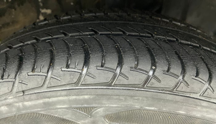 2019 Maruti New Wagon-R ZXI 1.2 old, Petrol, Manual, 20,535 km, Right Front Tyre Tread