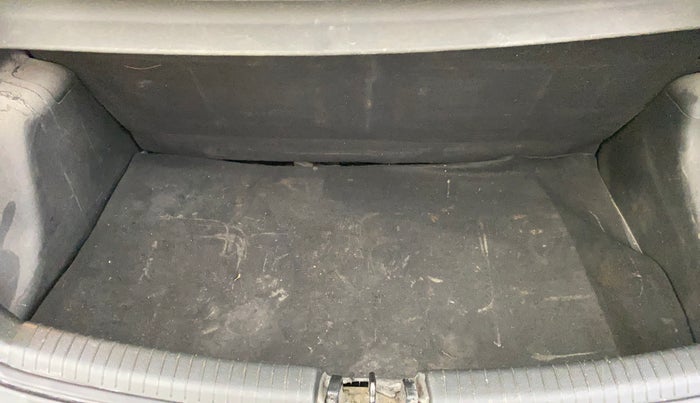 2014 Hyundai Grand i10 ASTA (O) 1.2 KAPPA VTVT, Petrol, Manual, 87,427 km, Boot Inside