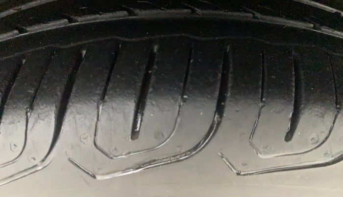 2015 Honda Amaze 1.2L I-VTEC VX, Petrol, Manual, 66,173 km, Left Rear Tyre Tread