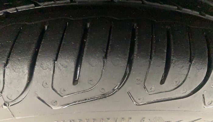 2015 Honda Amaze 1.2L I-VTEC VX, Petrol, Manual, 66,173 km, Right Rear Tyre Tread