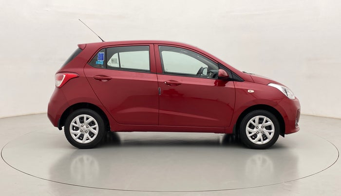 2017 Hyundai Grand i10 MAGNA 1.2 KAPPA VTVT, Petrol, Manual, 9,532 km, Right Side View