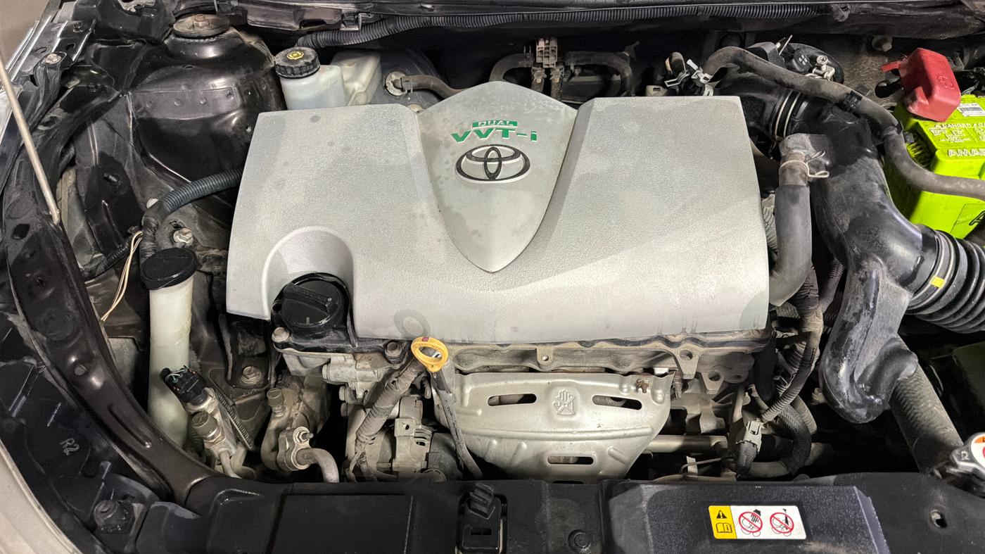 2018 Toyota YARIS J CVT, Petrol, Automatic, 65,041 km, Engine View - Right