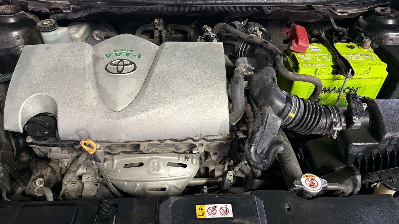 2018 Toyota YARIS J CVT, Petrol, Automatic, 65,041 km, Engine View